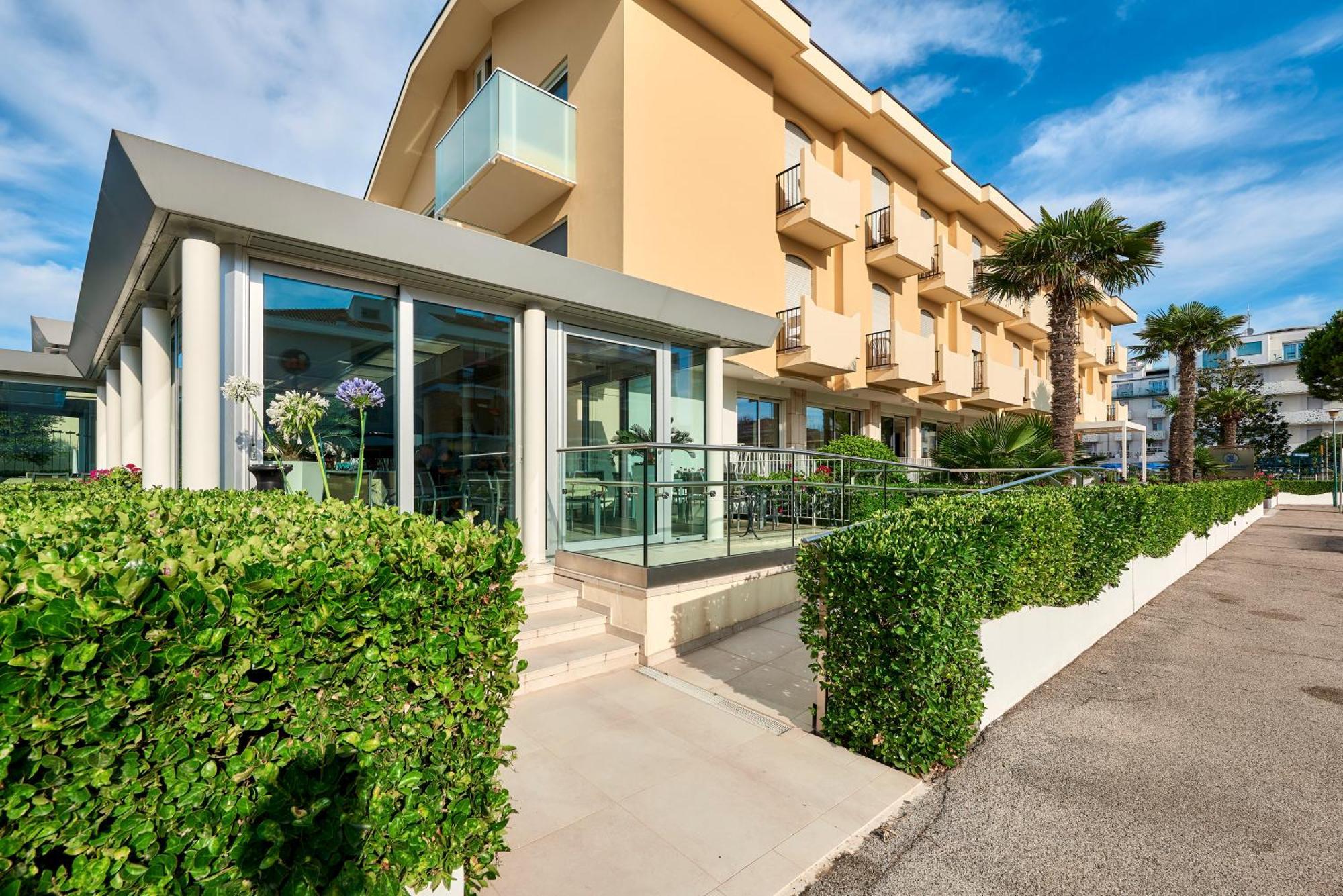 Junior Family Hotel Cavallino-Treporti Eksteriør billede