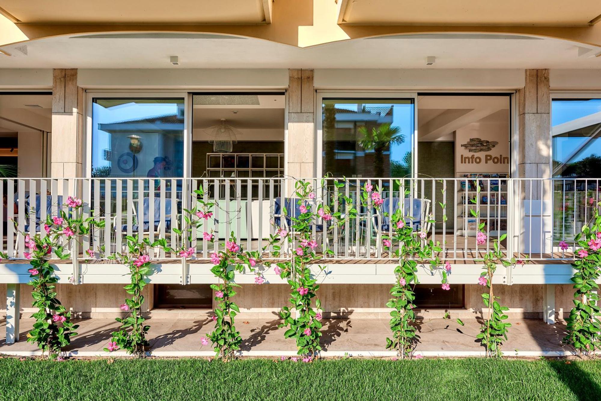 Junior Family Hotel Cavallino-Treporti Eksteriør billede