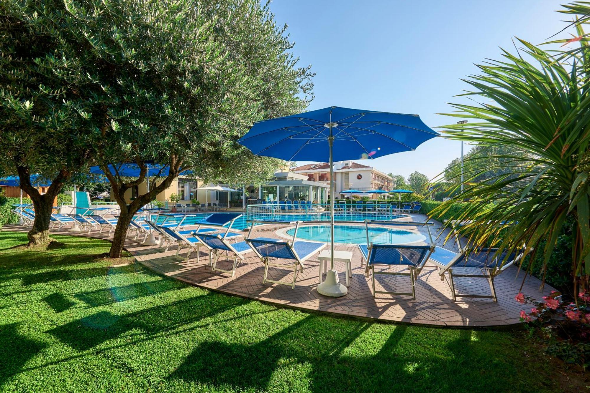 Junior Family Hotel Cavallino-Treporti Eksteriør billede